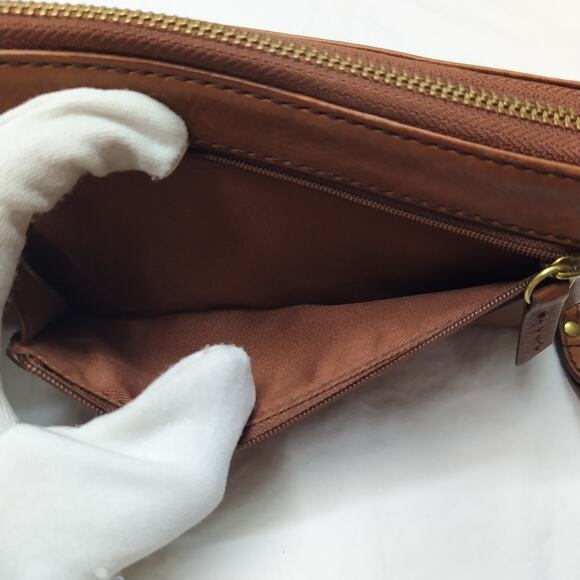 Fossil Brown Leather Zip Around Credit Card Wallet - Picture 8 of 16